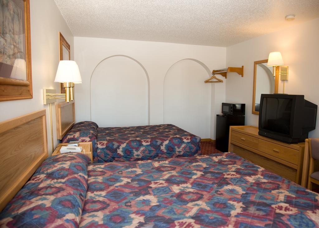 North Country Inn & Suites Mandan Chambre photo