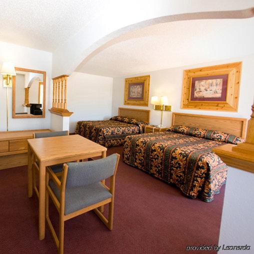 North Country Inn & Suites Mandan Chambre photo